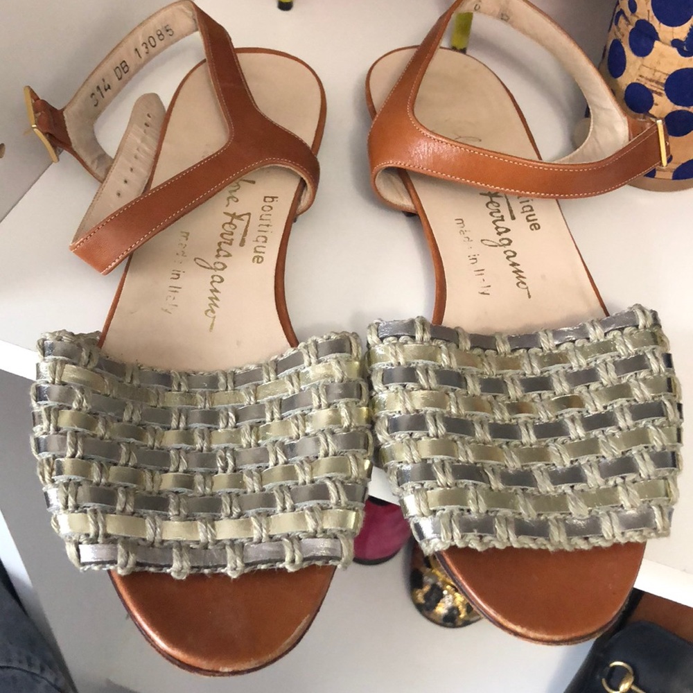 Flats Salvatore sandals